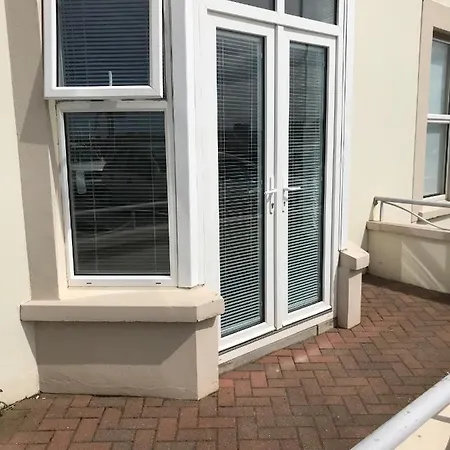 Apt 1, Whiterocks Portrush Exterior photo